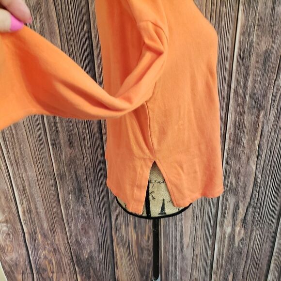 3 for $25 Walt Disney World, Mickey Mouse Sweater - Picture 6 of 9